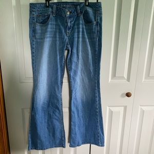 American Eagle Stretch Hipster 10 short